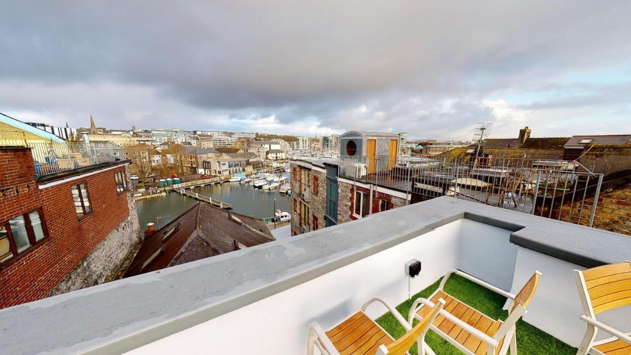 28 Harbour Lettings Luxury Apartments For Over 25S Plymouth Esterno foto