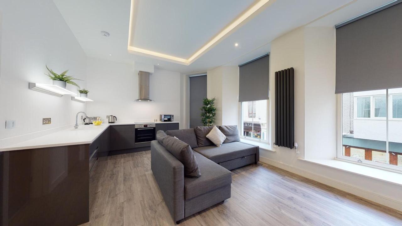 28 Harbour Lettings Luxury Apartments For Over 25S Plymouth Esterno foto