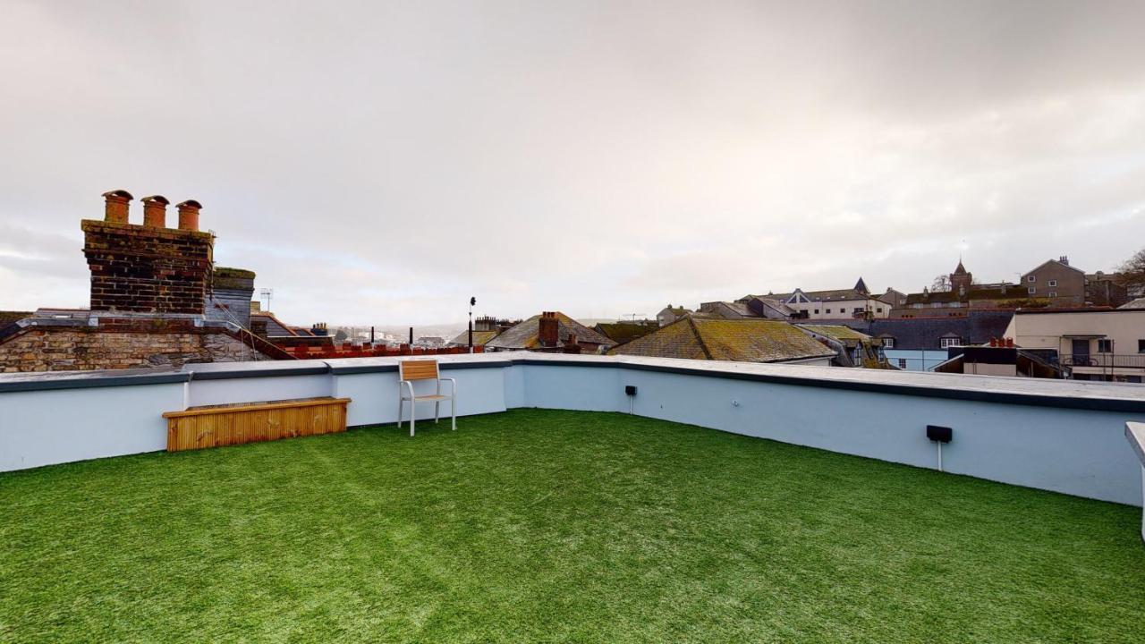 28 Harbour Lettings Luxury Apartments For Over 25S Plymouth Esterno foto